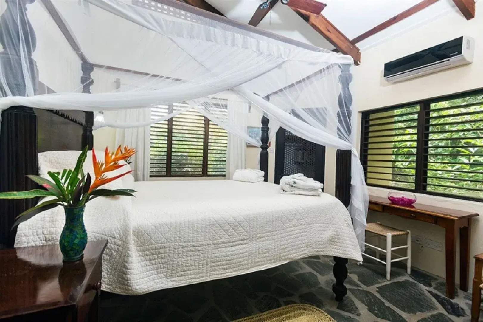Stonefield Villa Resort