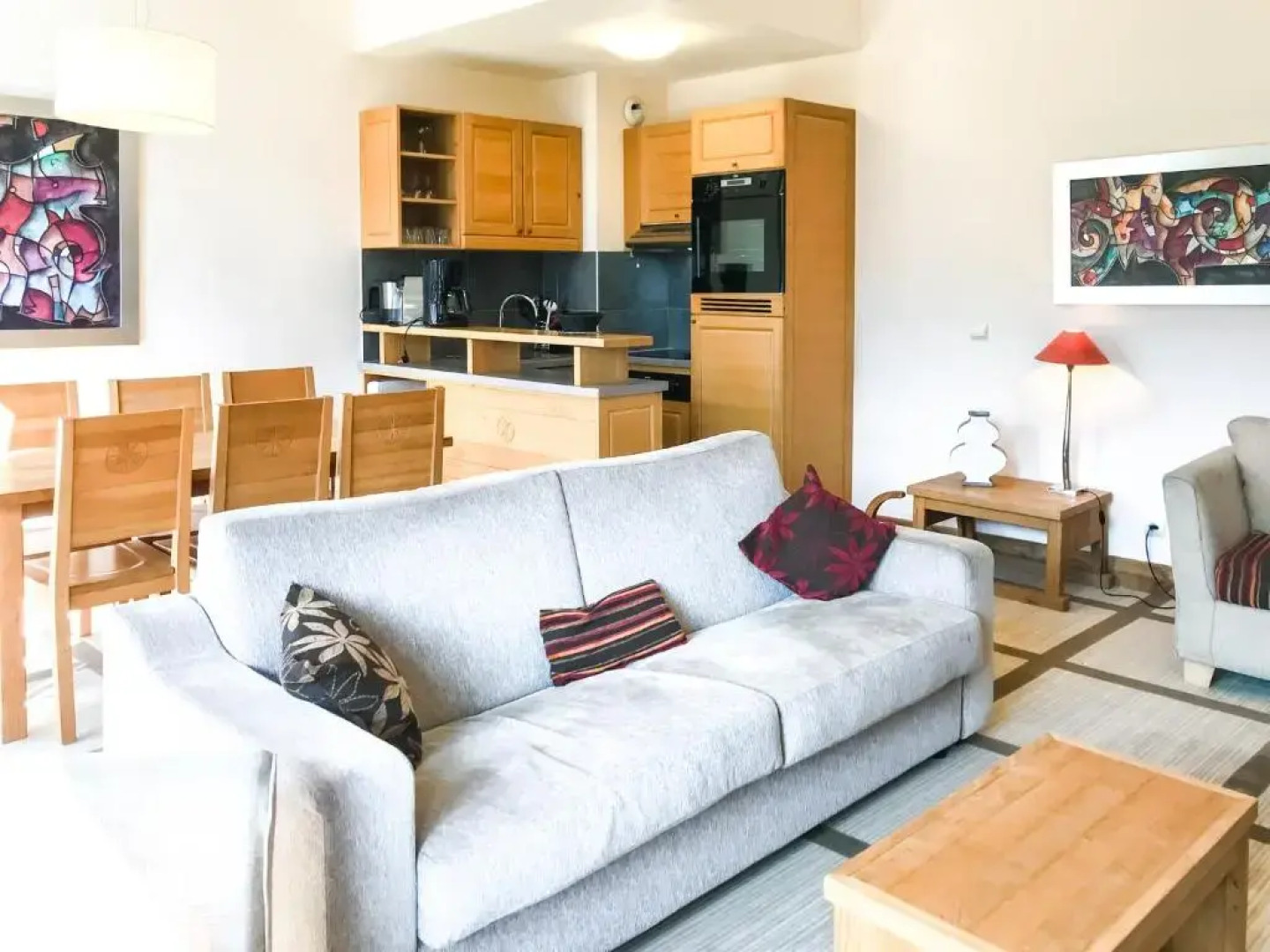 Private penthouse 2-bed Apartment, ski in and out in 5* Flaine Residence