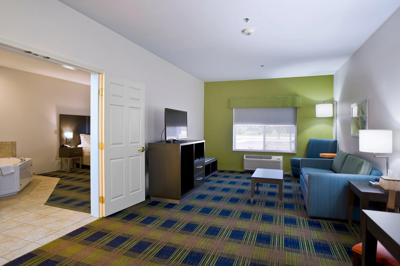 Holiday Inn Express Hotel & Suites Vermillion by IHG