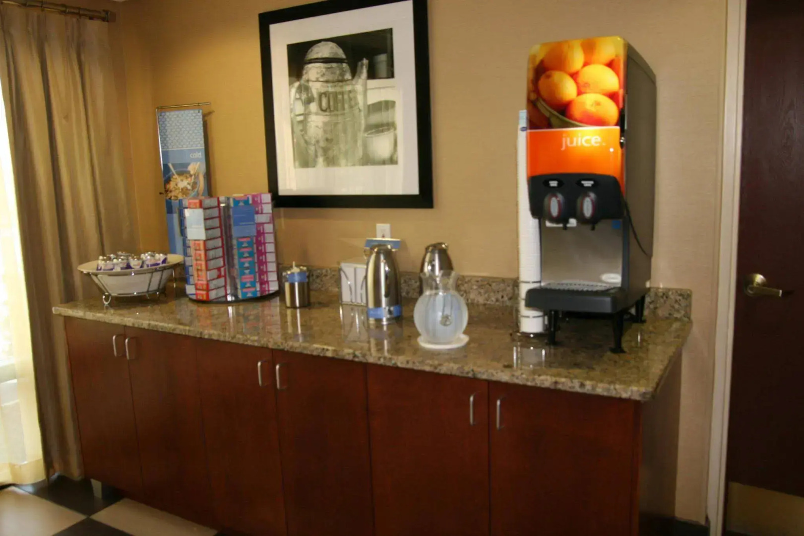 Hampton Inn Hillsville