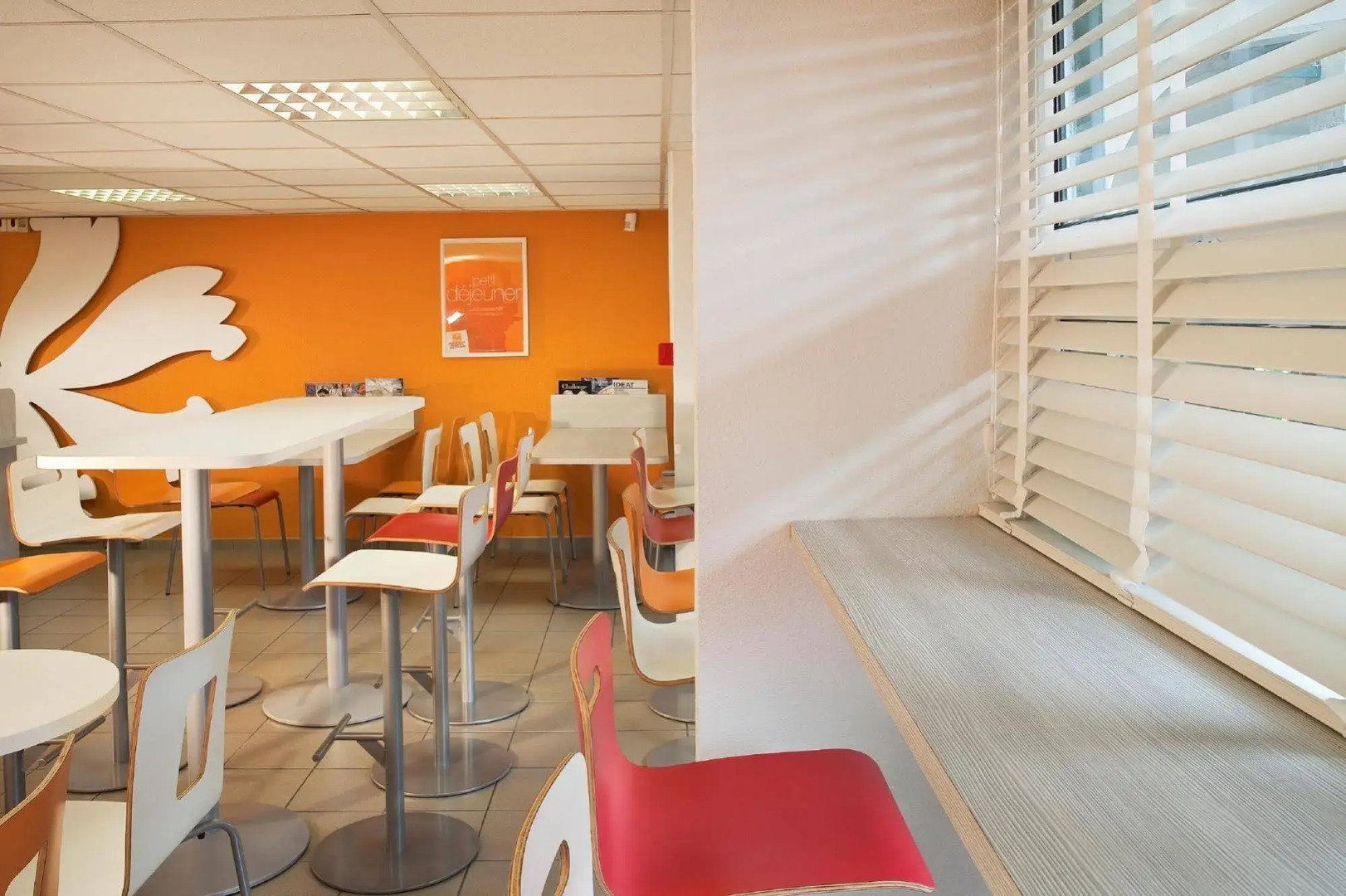 Première Classe Versailles - St Cyr l'Ecole