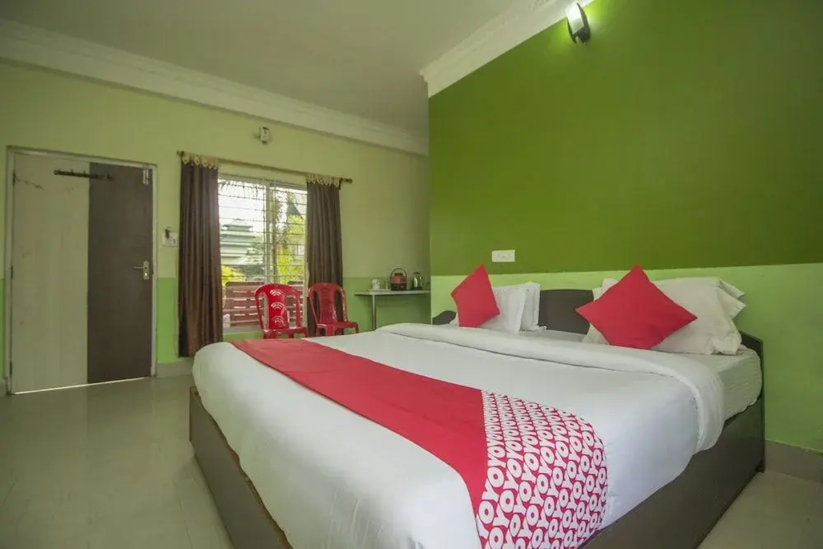 OYO 28412 Green Touch Eco Resort