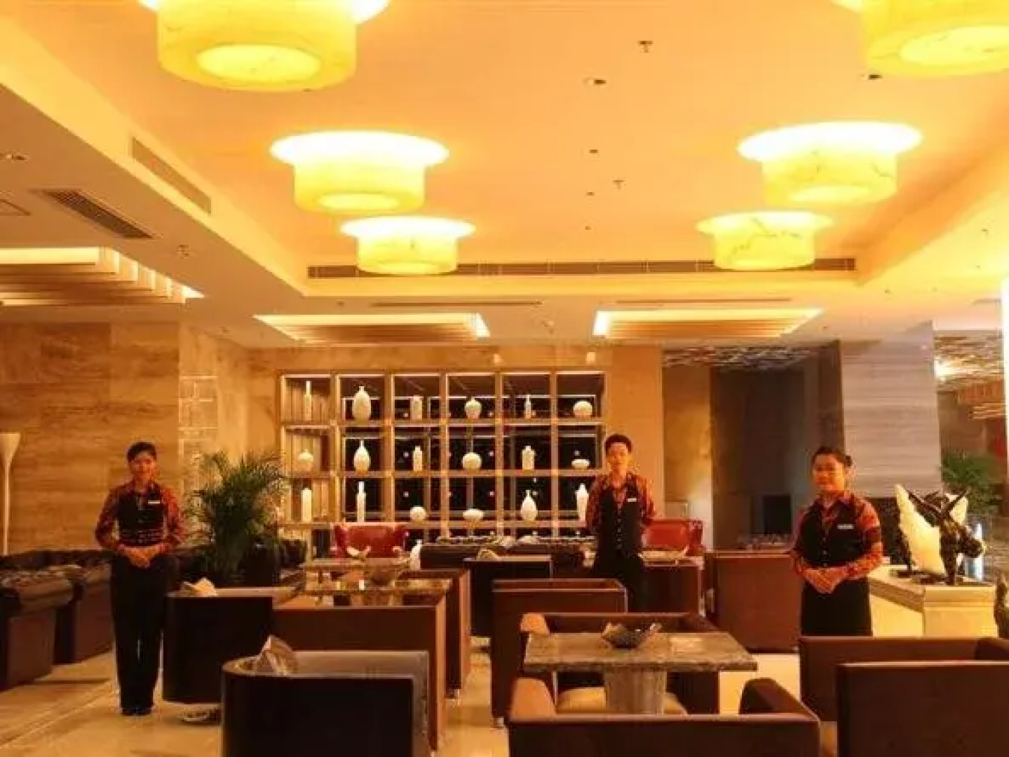 Heaven-sent Plaza Hotel Zhanjiang