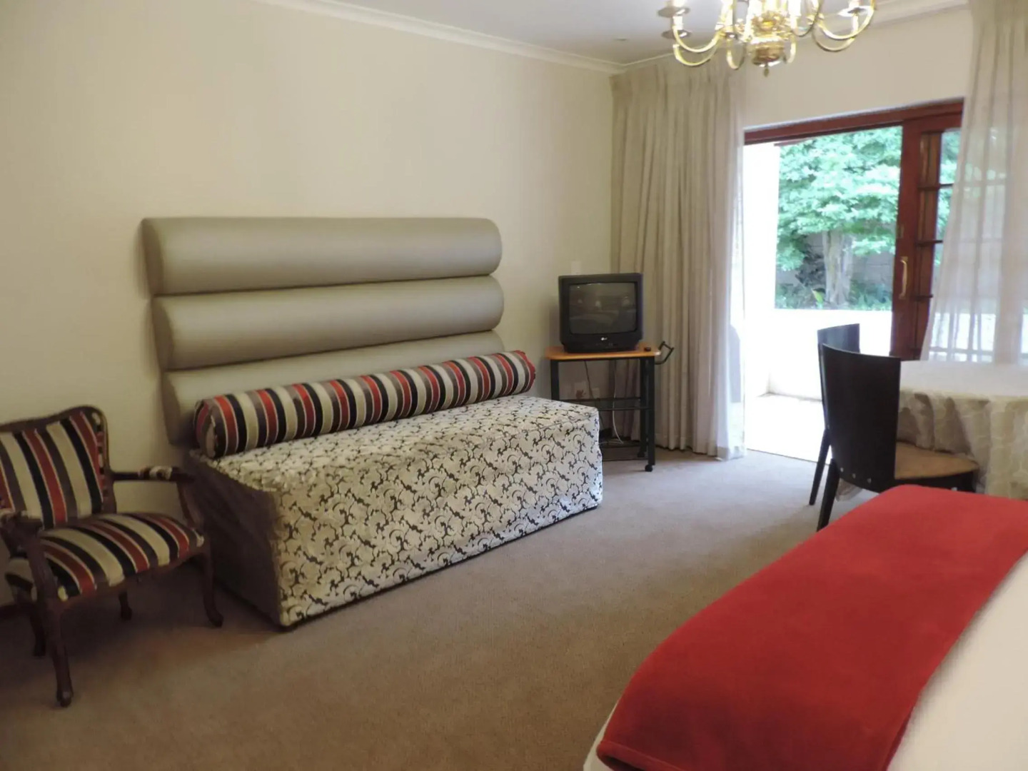 Milkwood Lodge - Hermanus