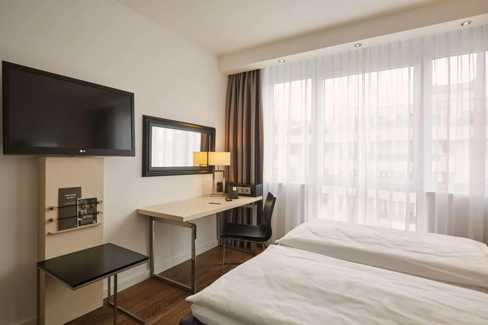 Tomtom Suites - Special Class