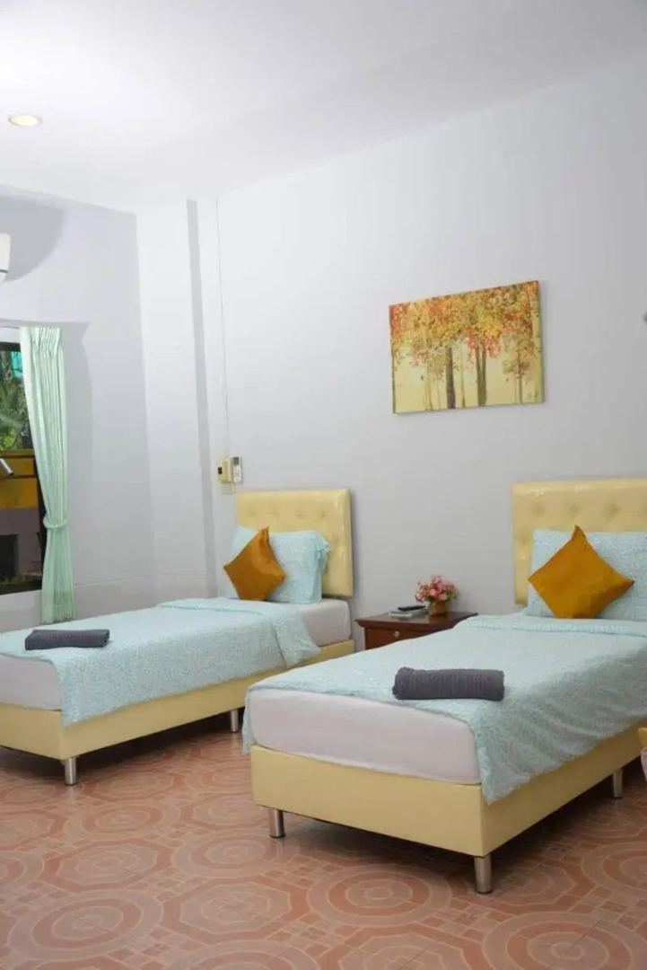 Huaykhakhaeng Country Home Resort