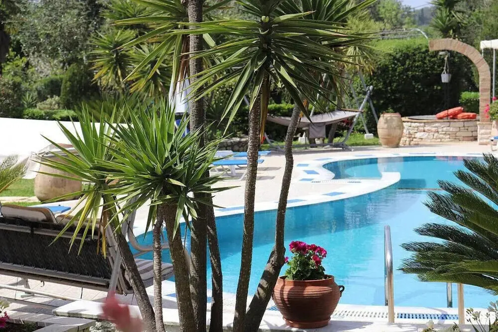 Mary Helen Apartments