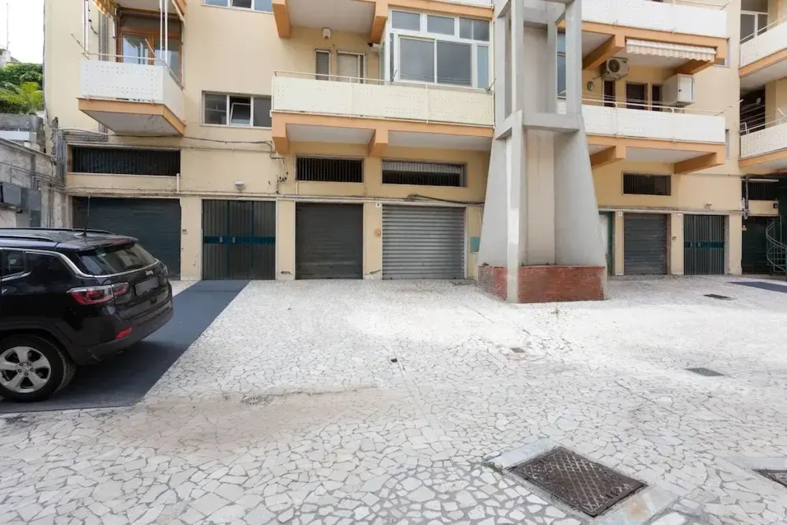 Aci Castello Seaview Apartment With Parking