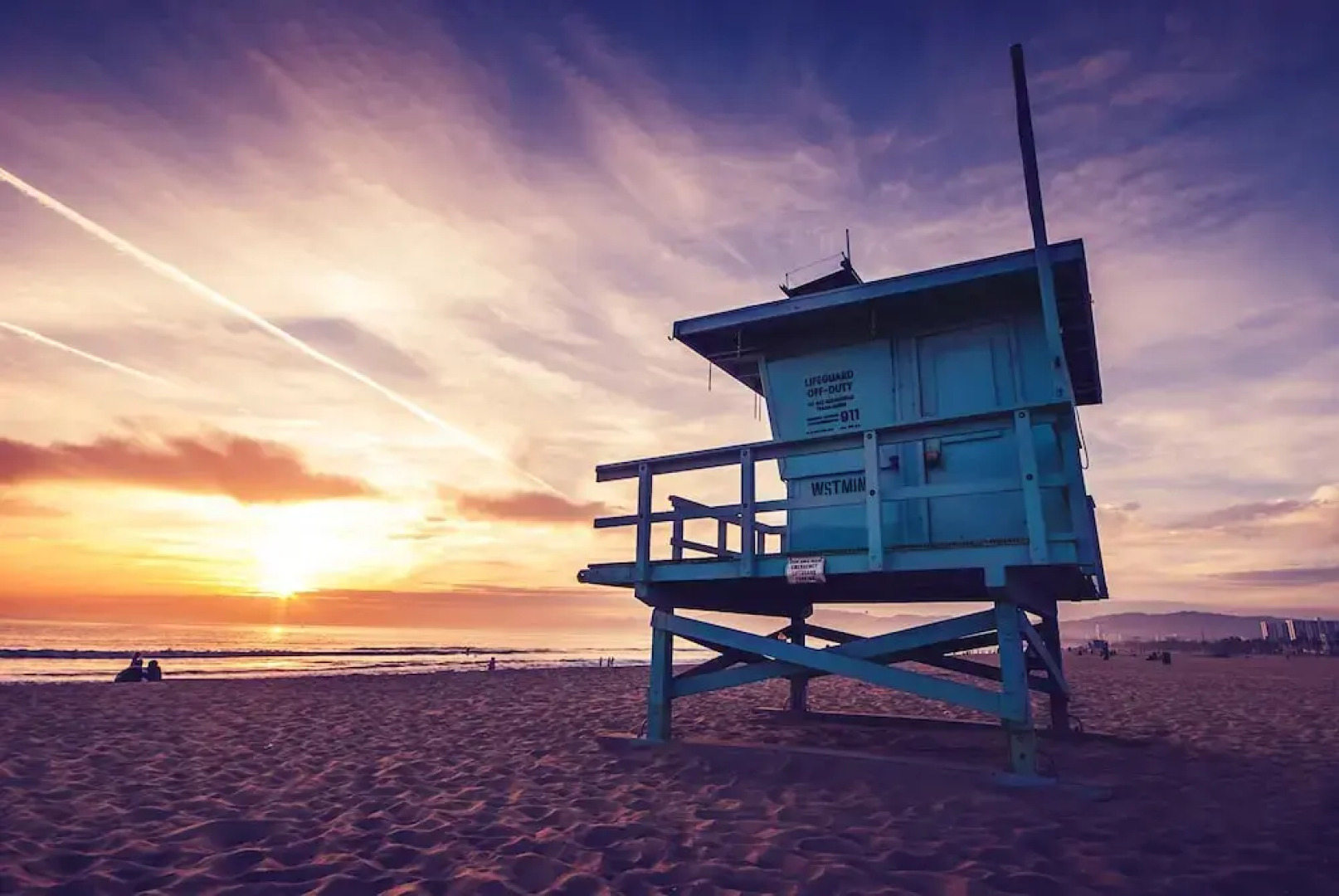 Bright 3BR Main Street El Segundo by RedAwning