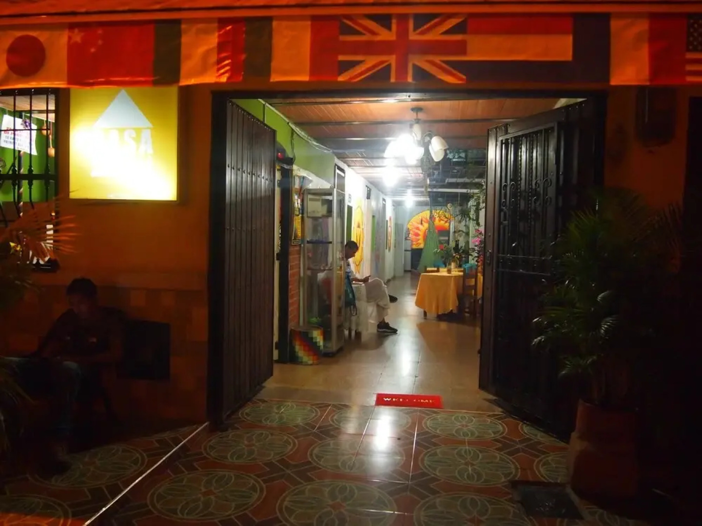 Hostal Casa Amarilla - Hostel