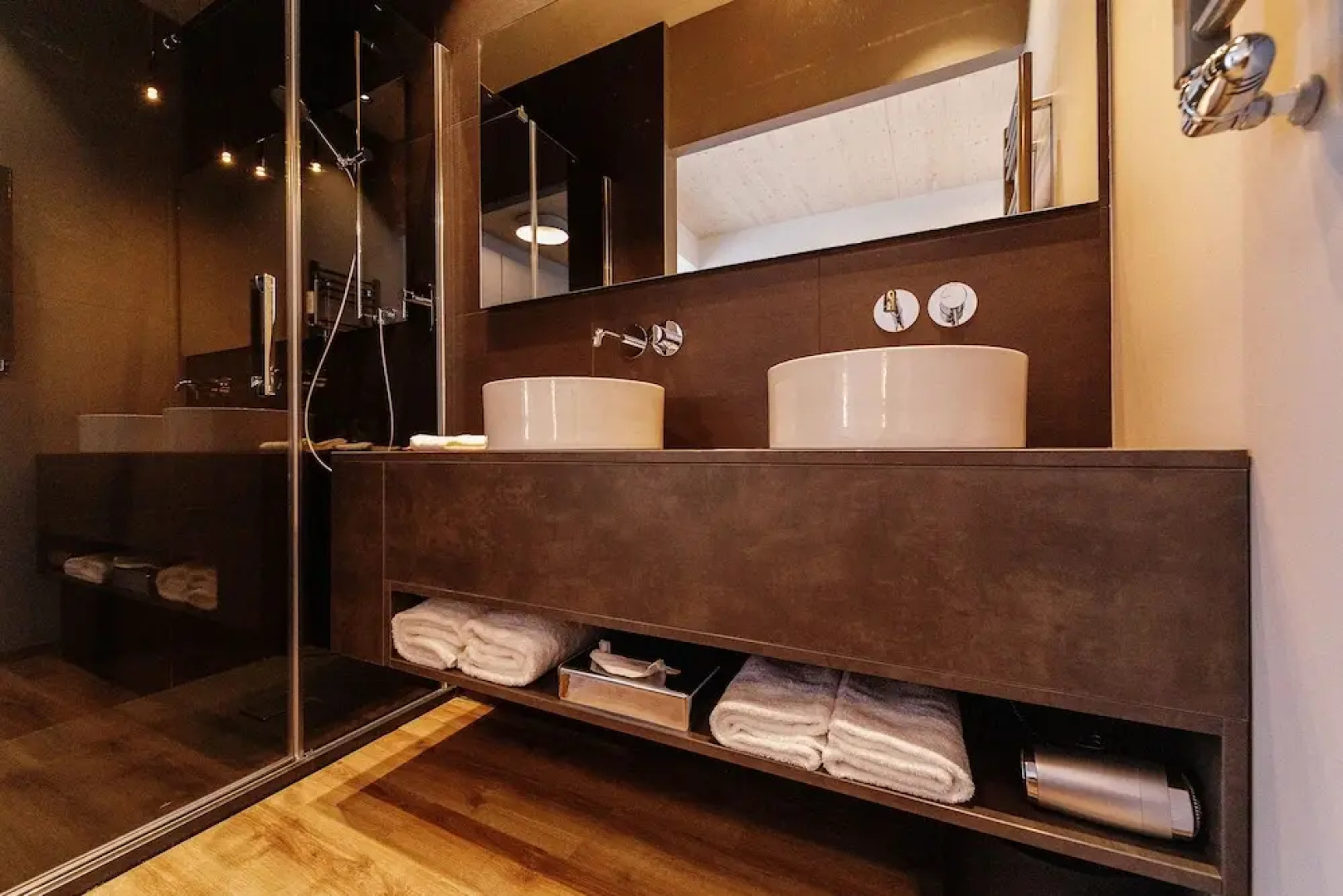 Wud Hotel
