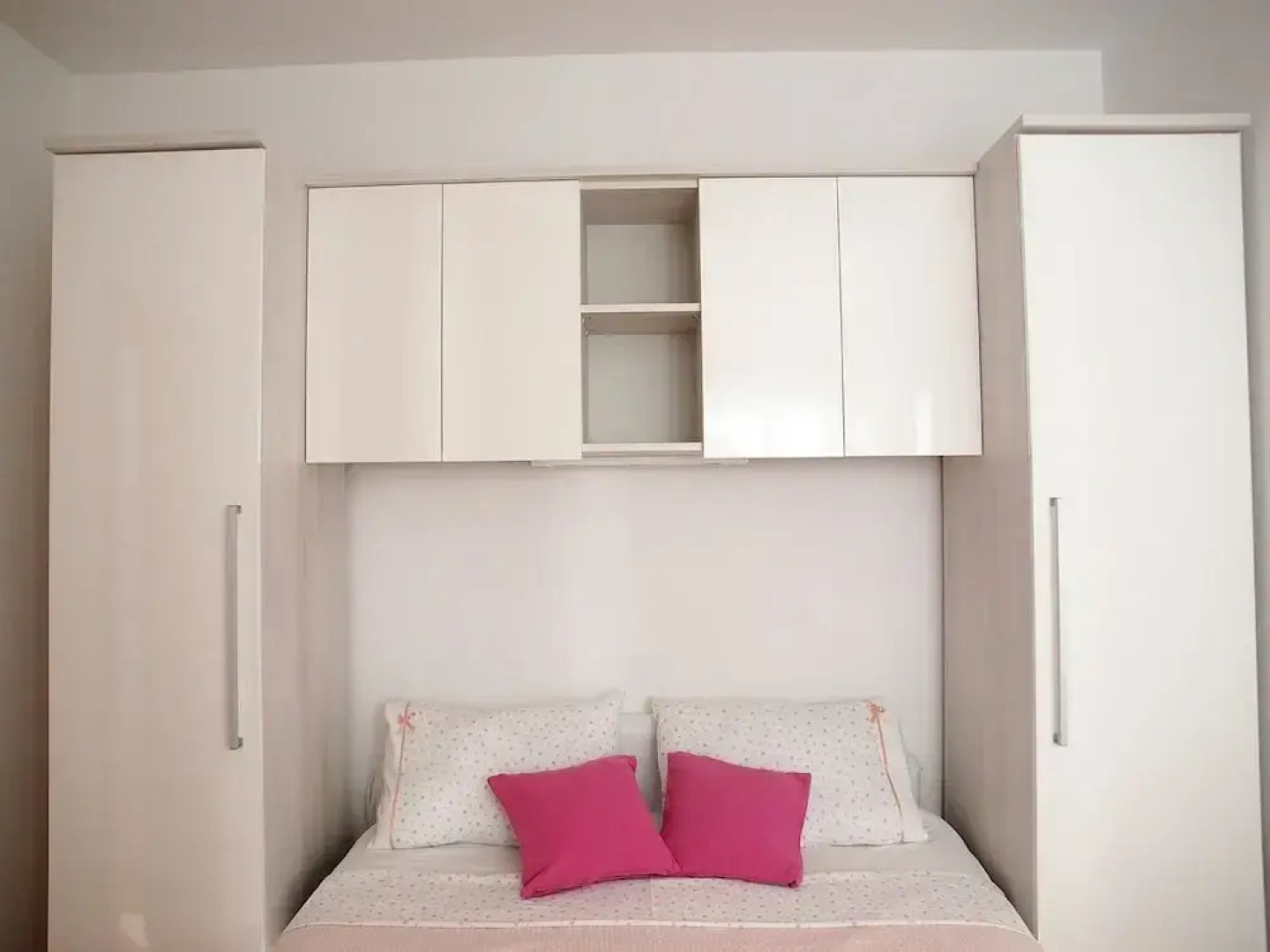 Ivi - 100 m From Pebble Beach - A5