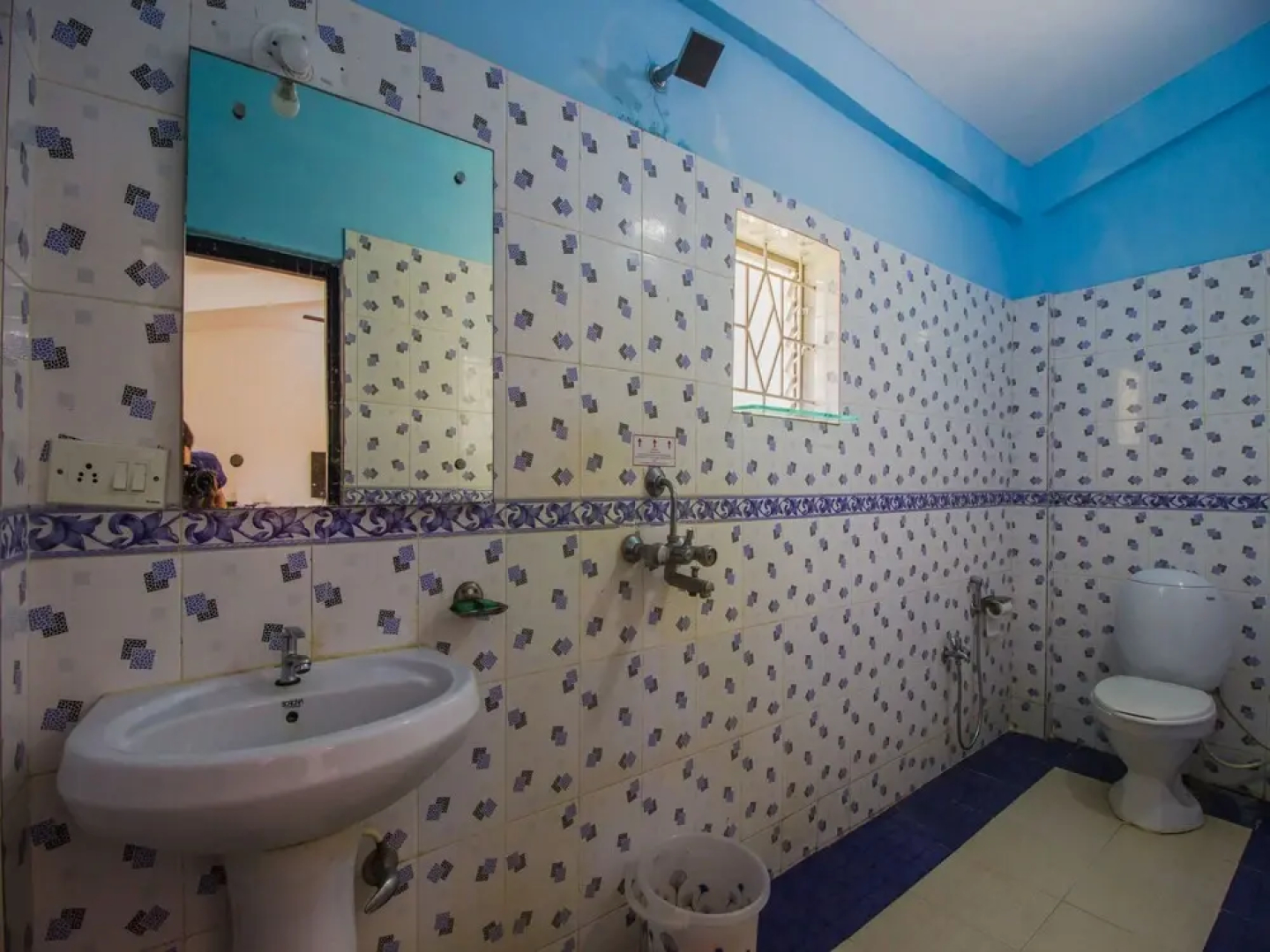Oyo 13064 Home Luxury with Pool Studio Siolim