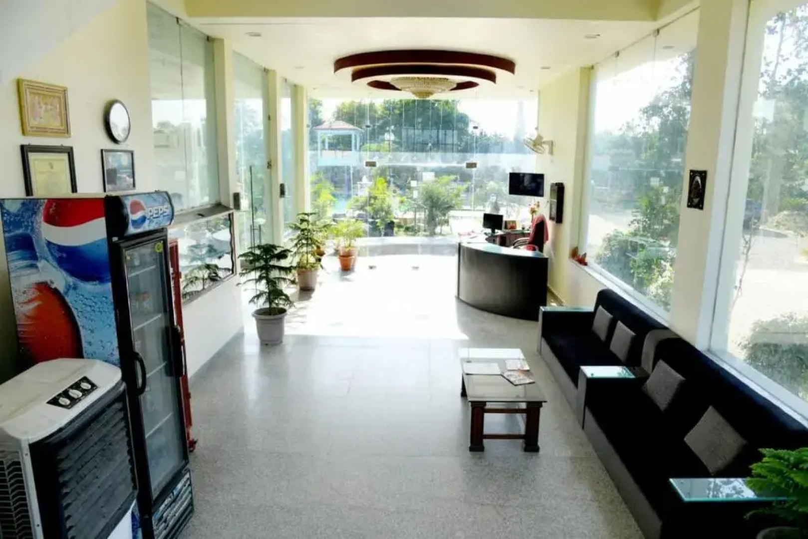 Hotel Rani Bagh Resort