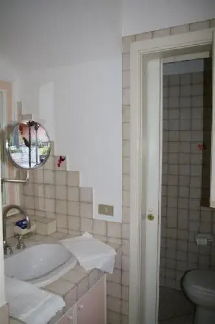 Villetta su canale navigabile