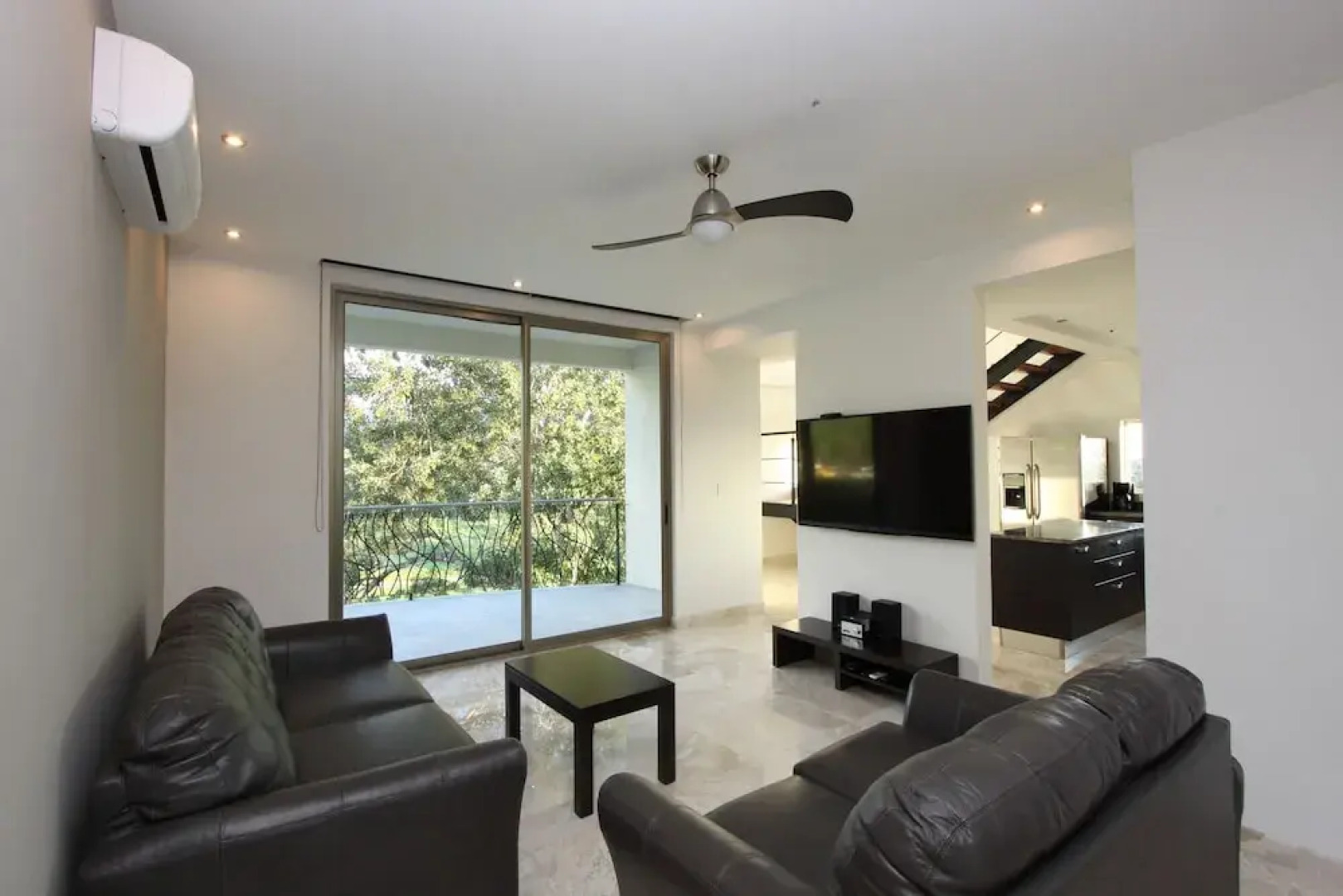 Luxury Sky Penthouses 3-6BR Condo-Hotel at Oceano Jaco