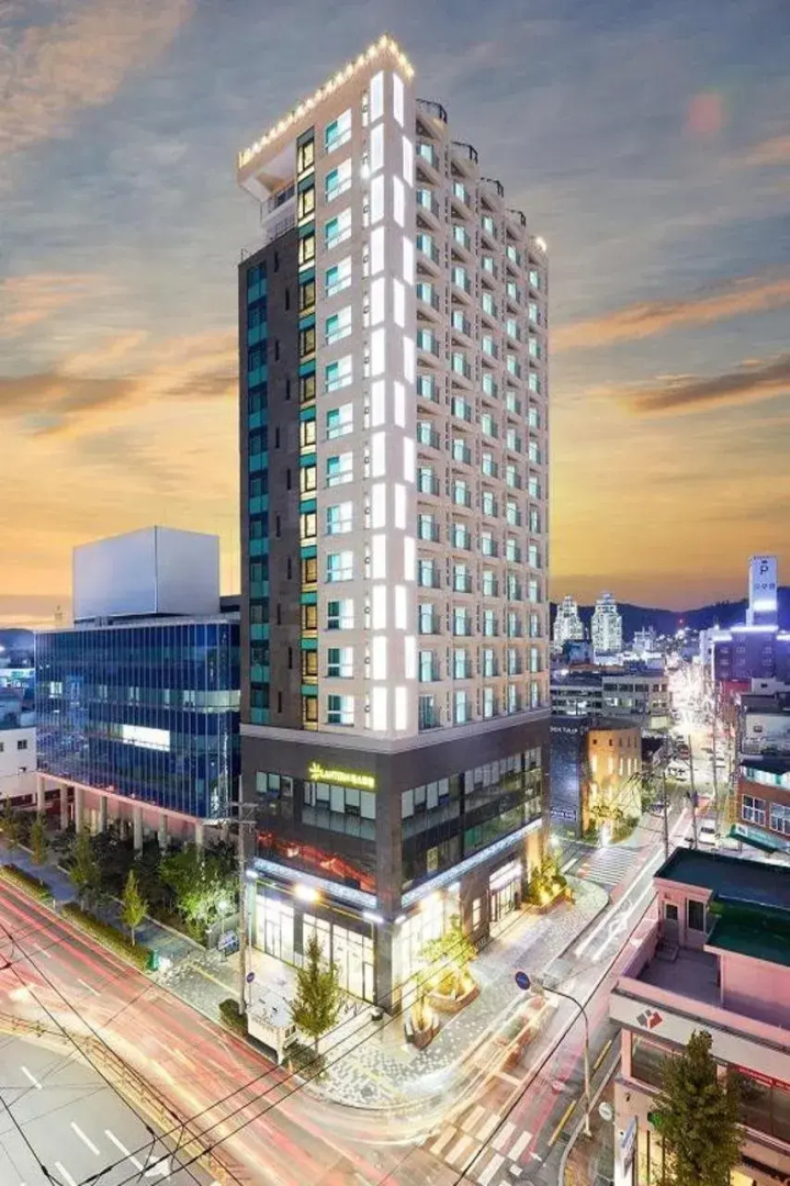 Golden Tulip Essential Namgang