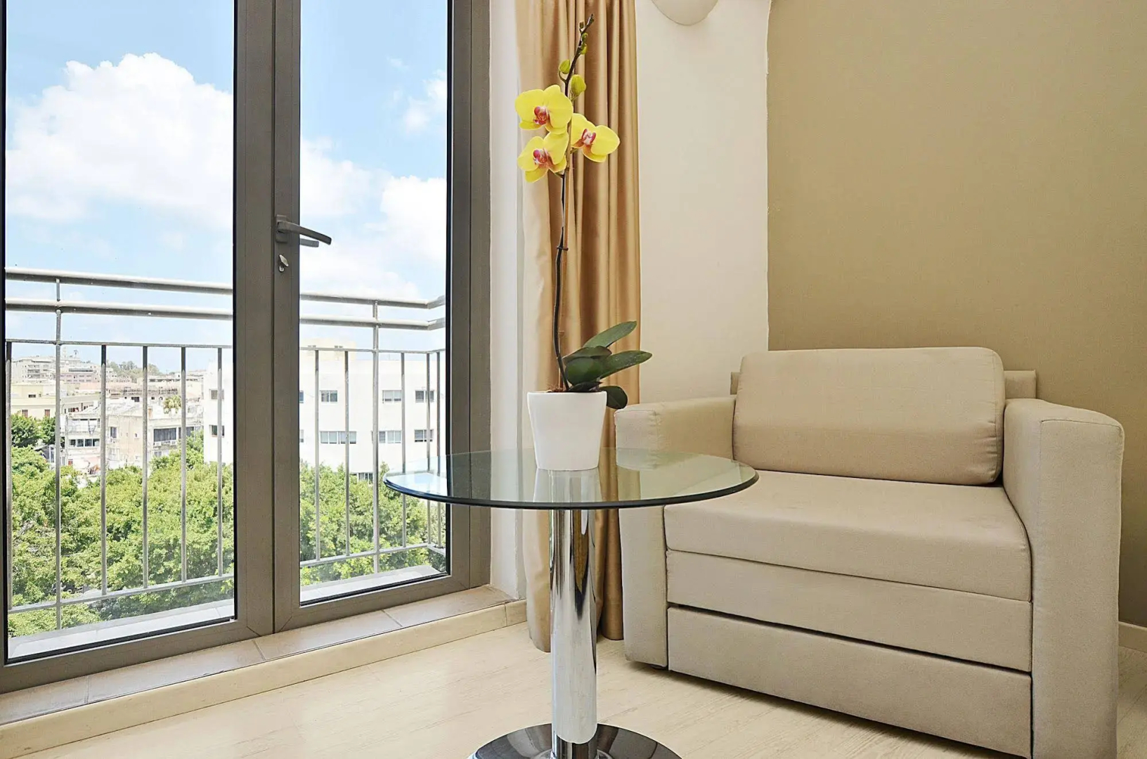 Ruth Daniel Residence