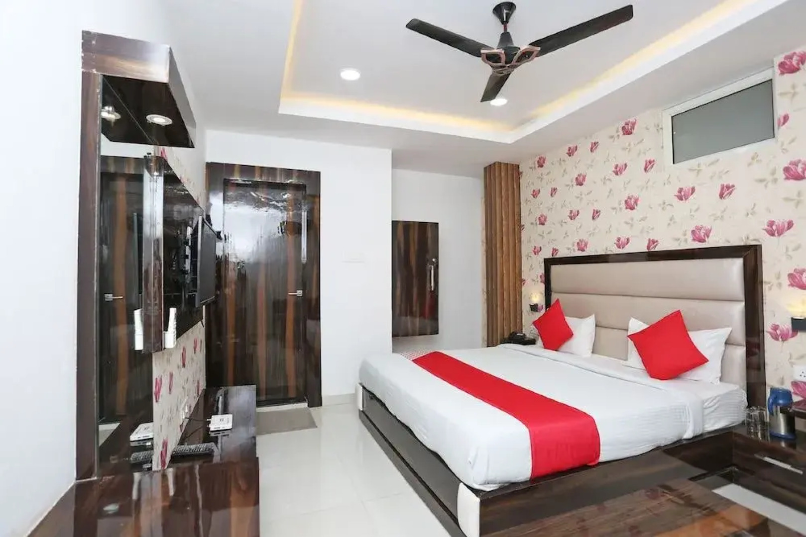 Oyo 42965 Hotel The Marvellous