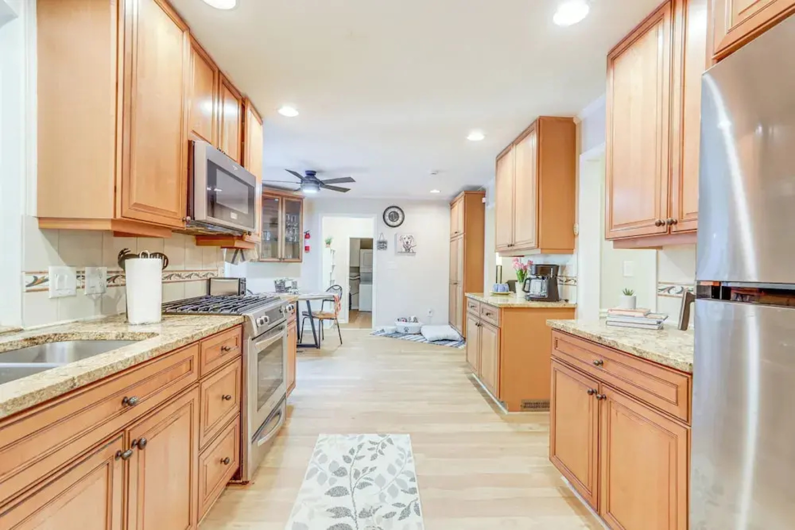 6 Mi to Stone Mountain Park: Home w/ Deck!