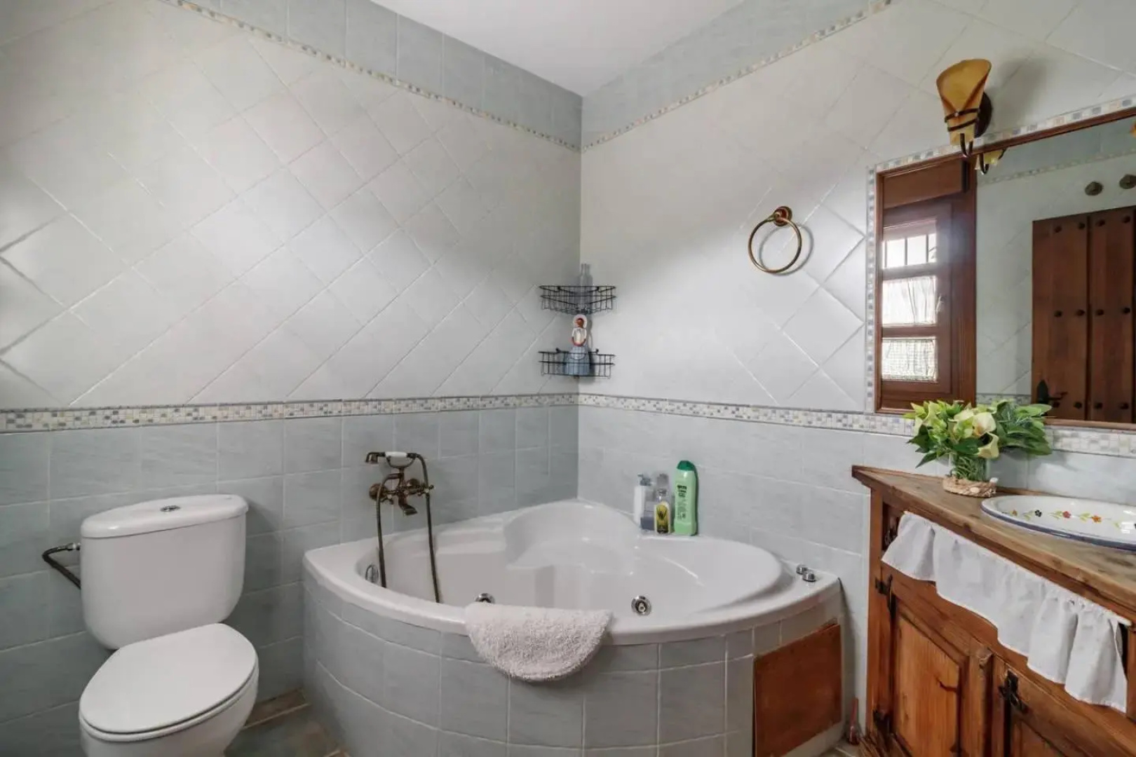 Encantadora casa con piscina privada y chimenea