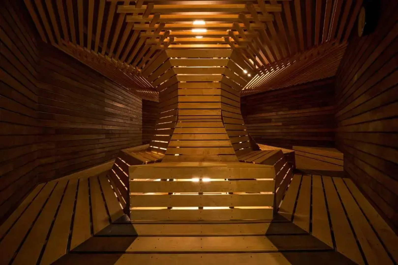 ROYAL CHESTER NAGASAKI hotel & retreat