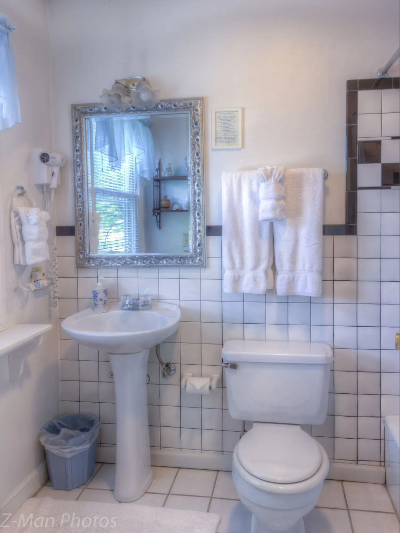 Blue Mountain Mist Country Inn & Spa