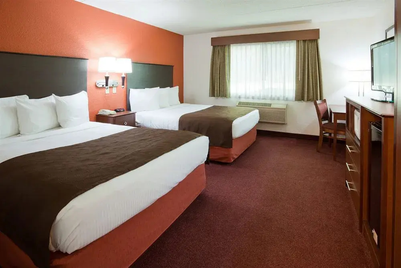 AmericInn Lodge and Suites White Bear Lake