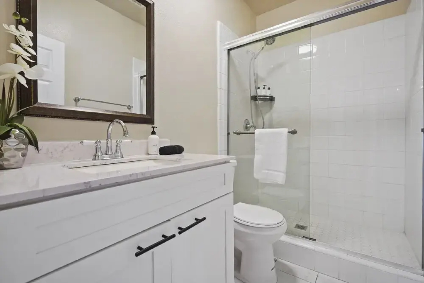 Marbella Lane 6-plex Rowland Heights