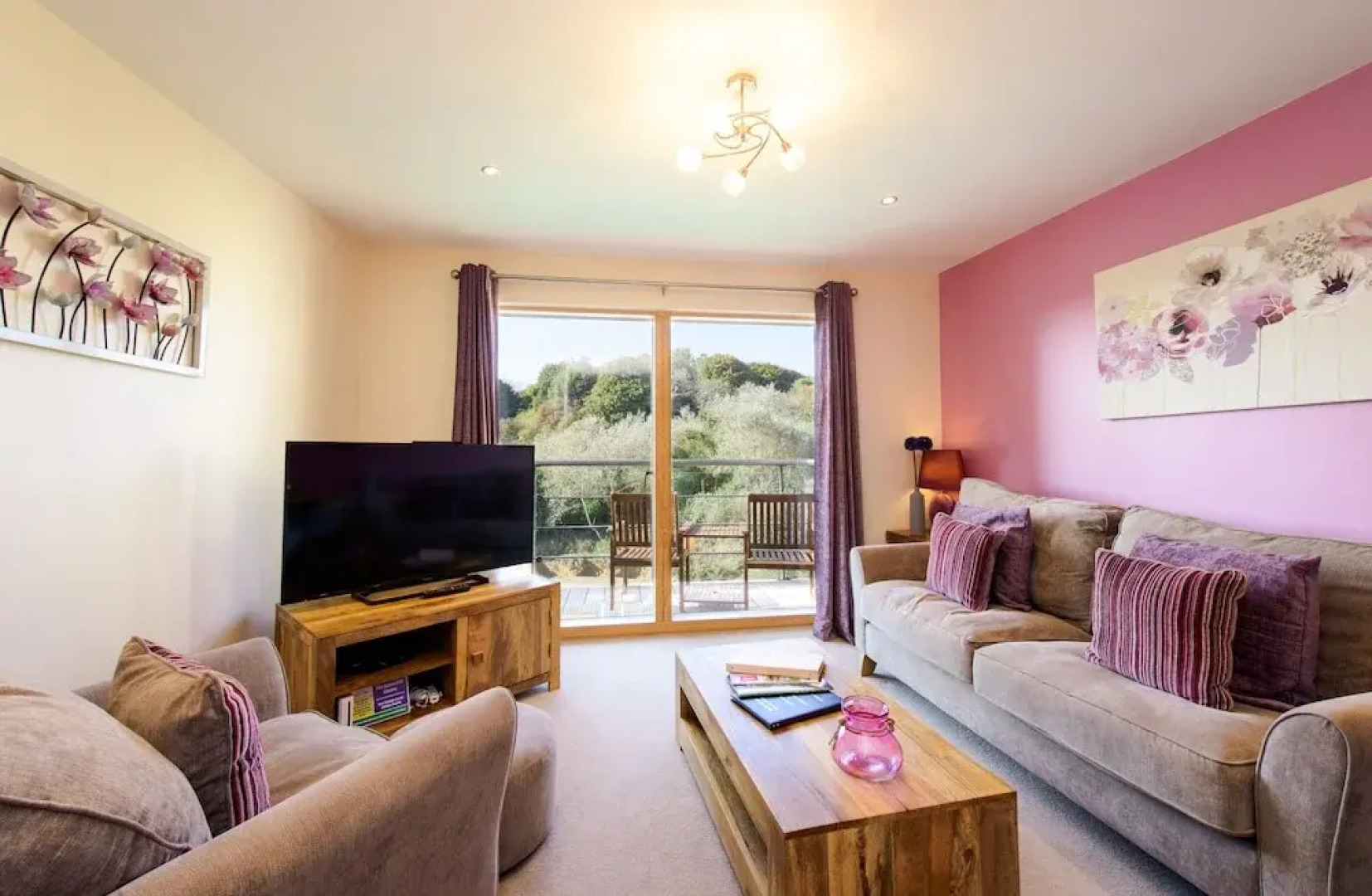 The Sands - Sea Front Apartments