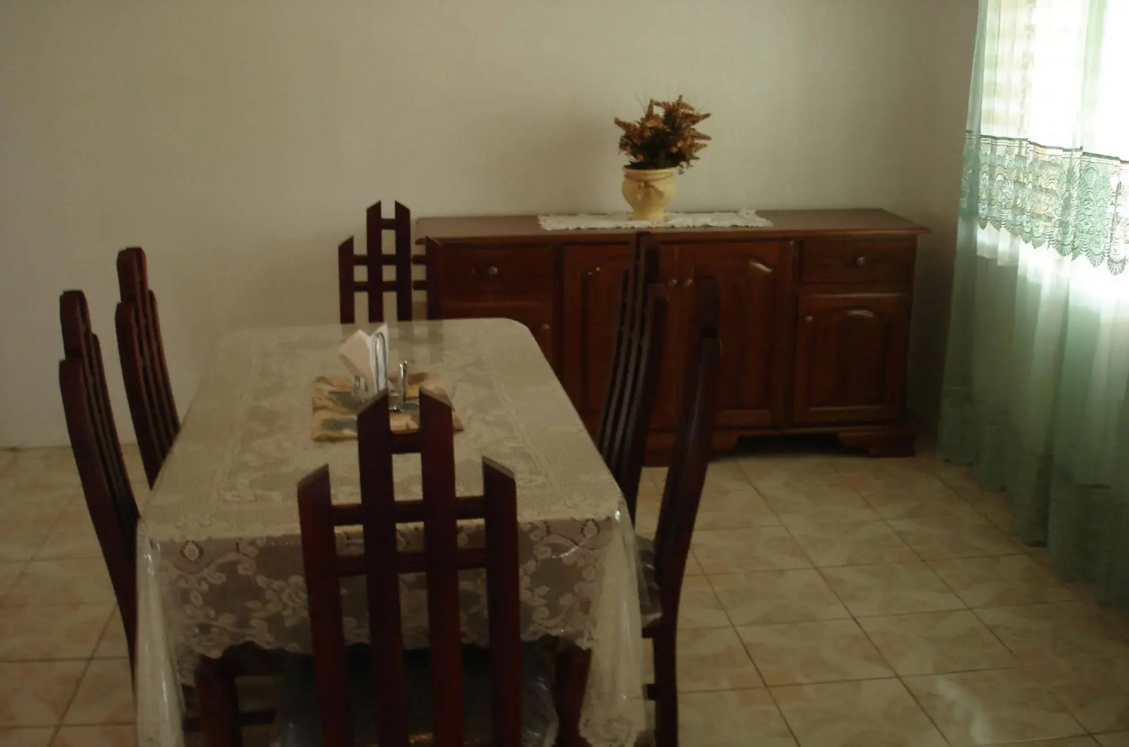 Treasure Bay Guesthouse