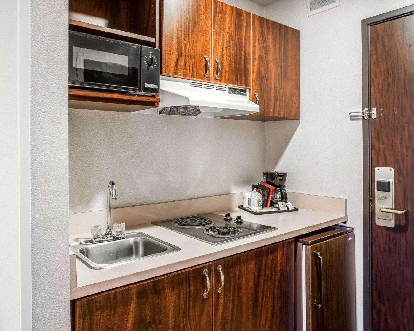 Quality Inn Grand Suites Bellingham