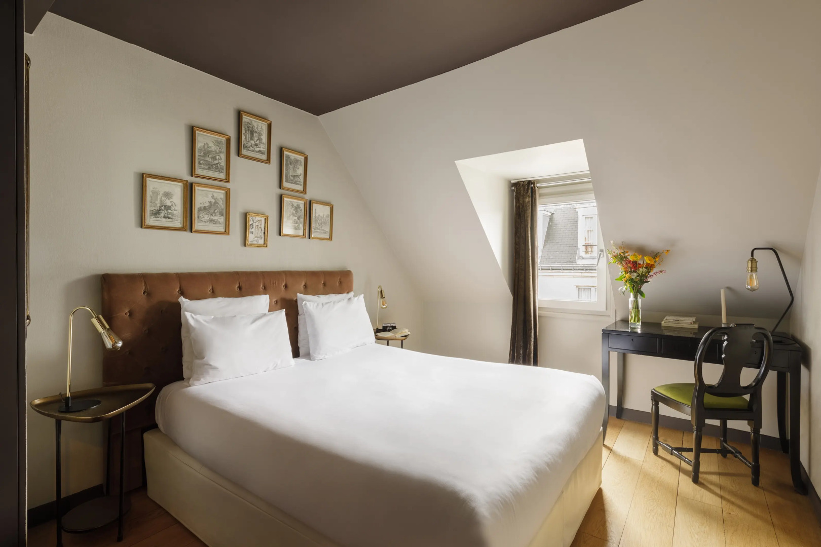 Alberts Hotel (ex Angely)