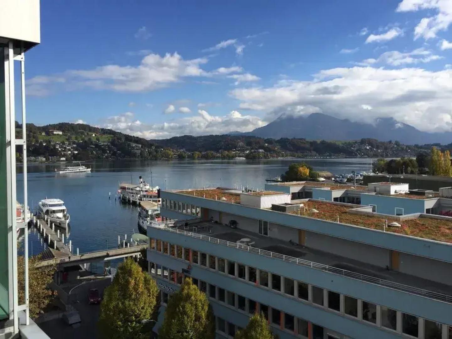 Penthouse Apartments Lakeside