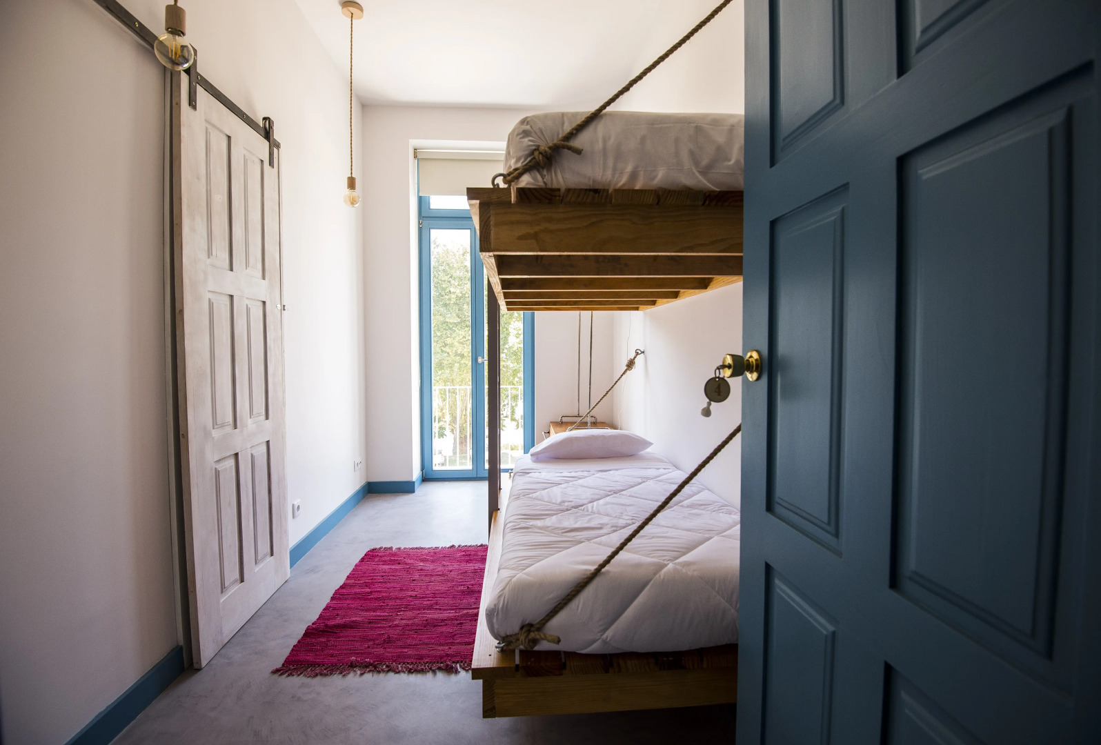 Des Arts- Guesthouse - Hostel