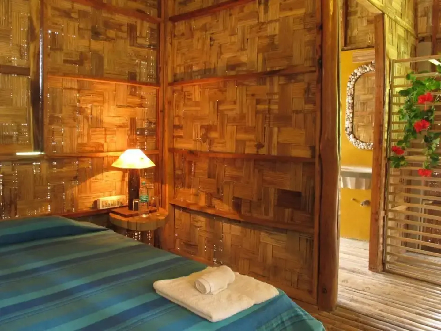 The Flying Elephant Resort-Havelock Island