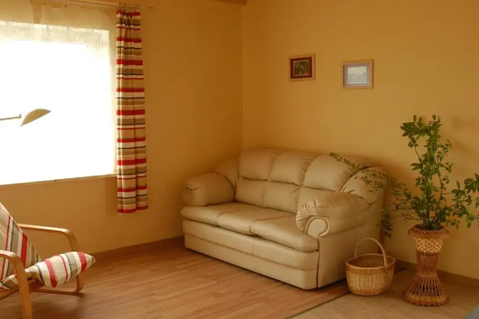 Atpūtas vieta Upes Sausītes