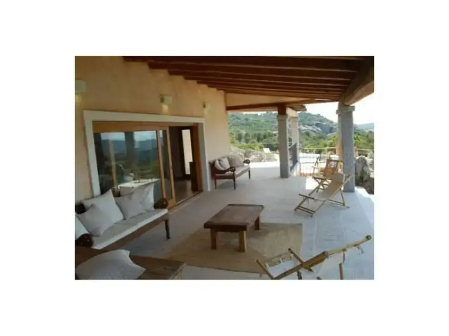 Silvaredda Comfortable Holiday Residence