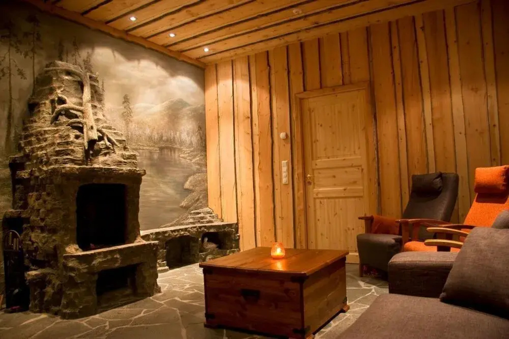 Arctic SnowHotel & Glass Igloos