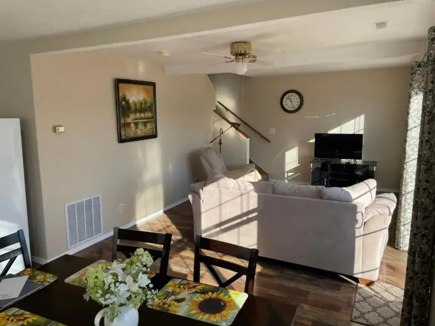 Lakeshore Fishing Cabins All 6 cabins