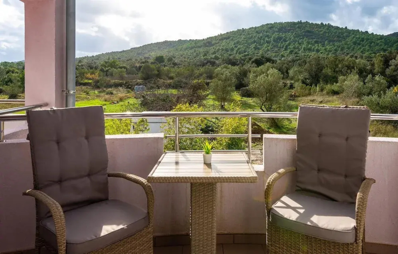 Stunning Home in Pasman With 7 Bedrooms, Wifi and Outdoor Swimming Pool