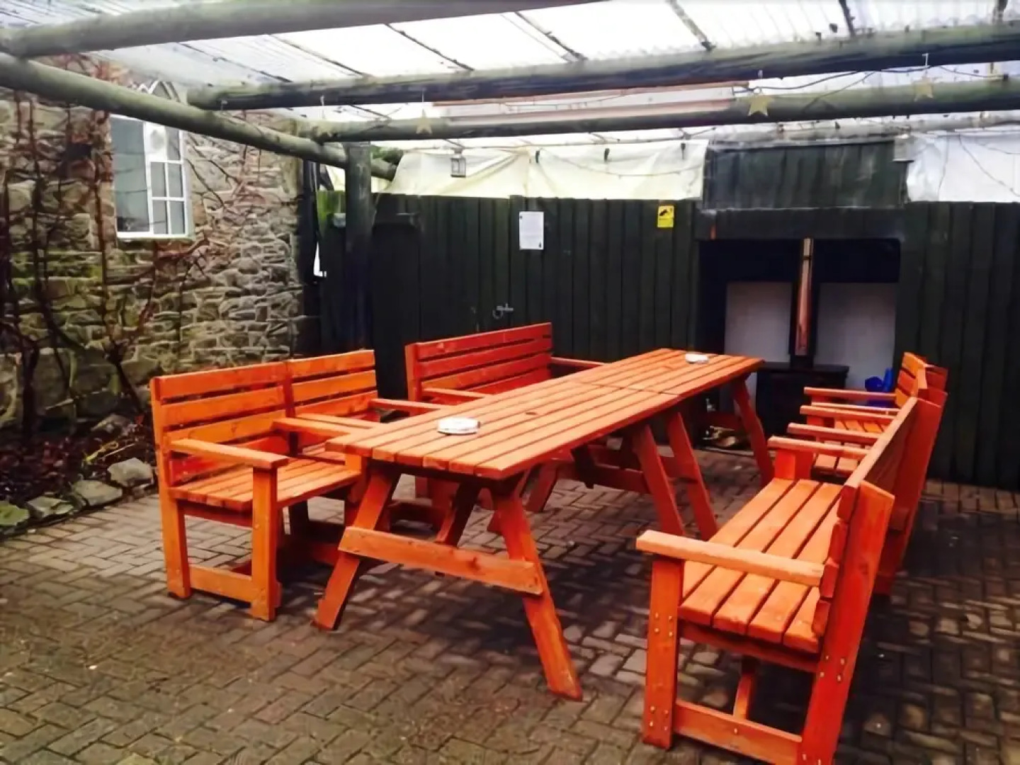 The Severn Arms Hotel