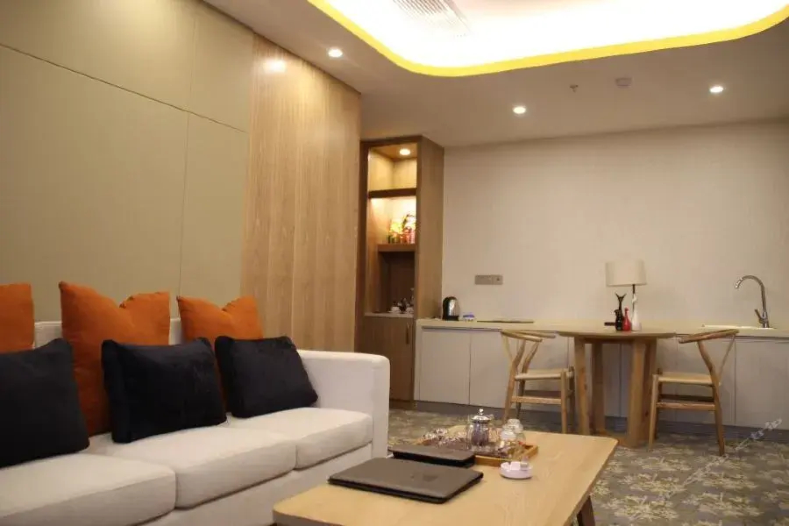 Ziguang Boutique Hotel