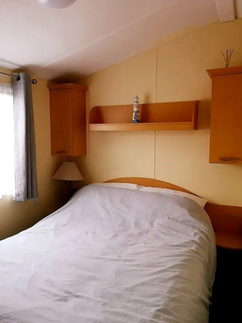 Whitstable Caravan - 5 Minutes Away From the Beach