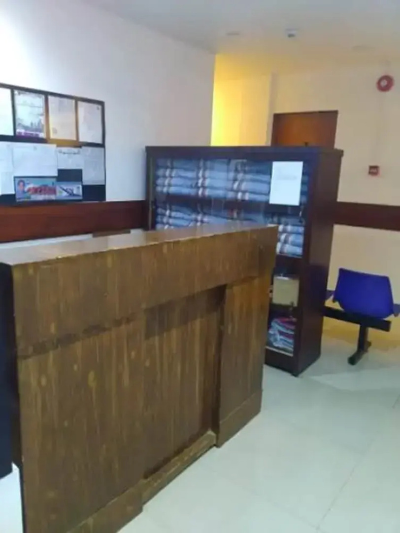 Oyo 545 Andrew'S Apartelle