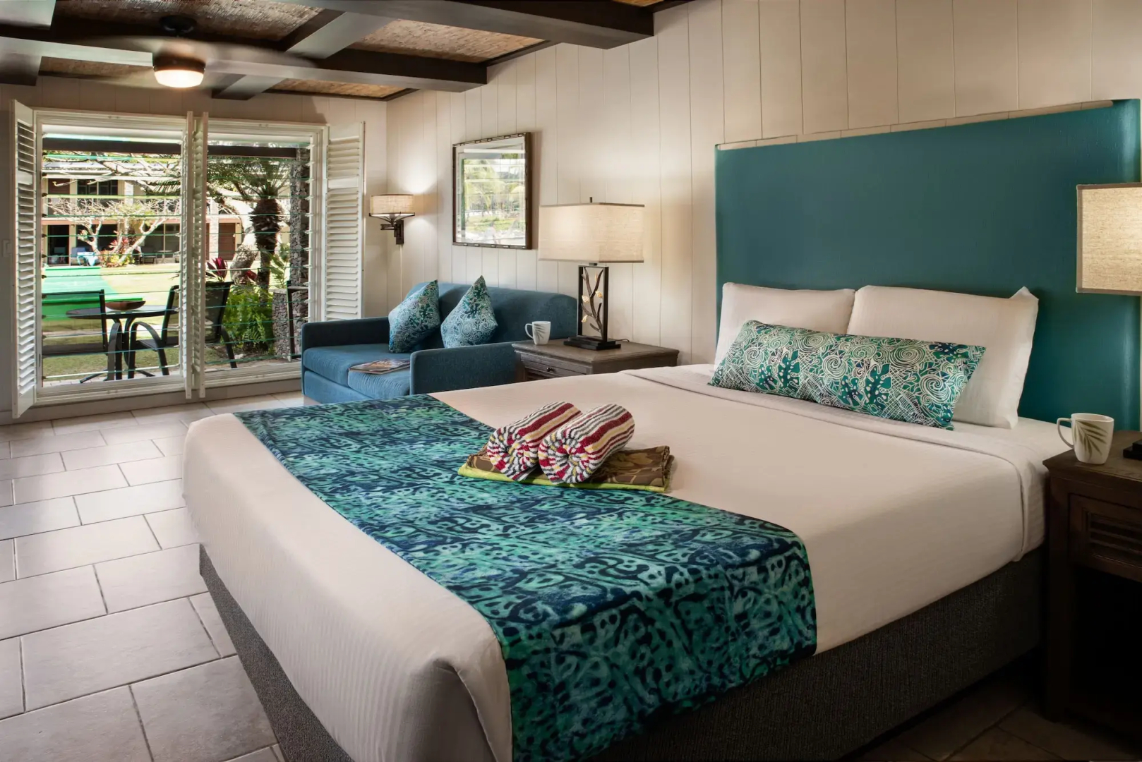The Mauian - Boutique Beach Studios on Napili Bay