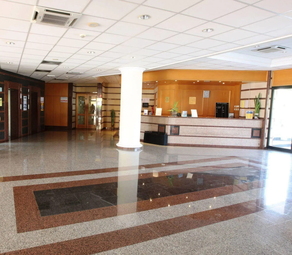 Tsokkos Gardens Hotel & Apartments