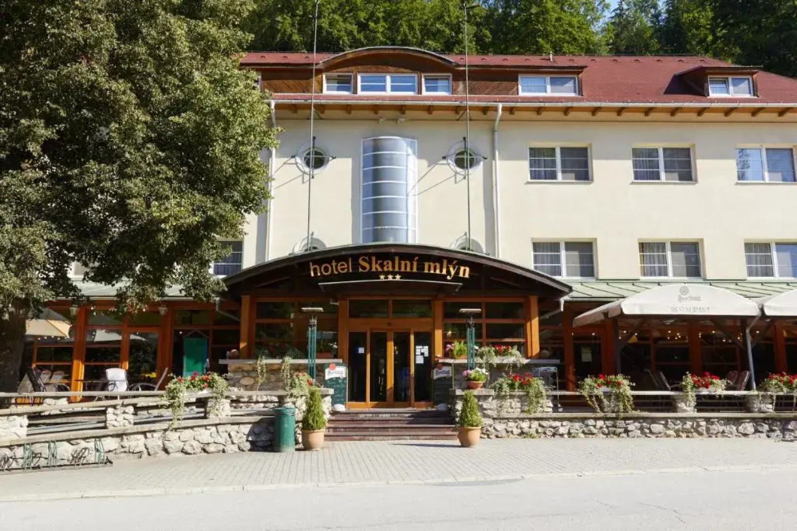 Hotel Skalní mlýn