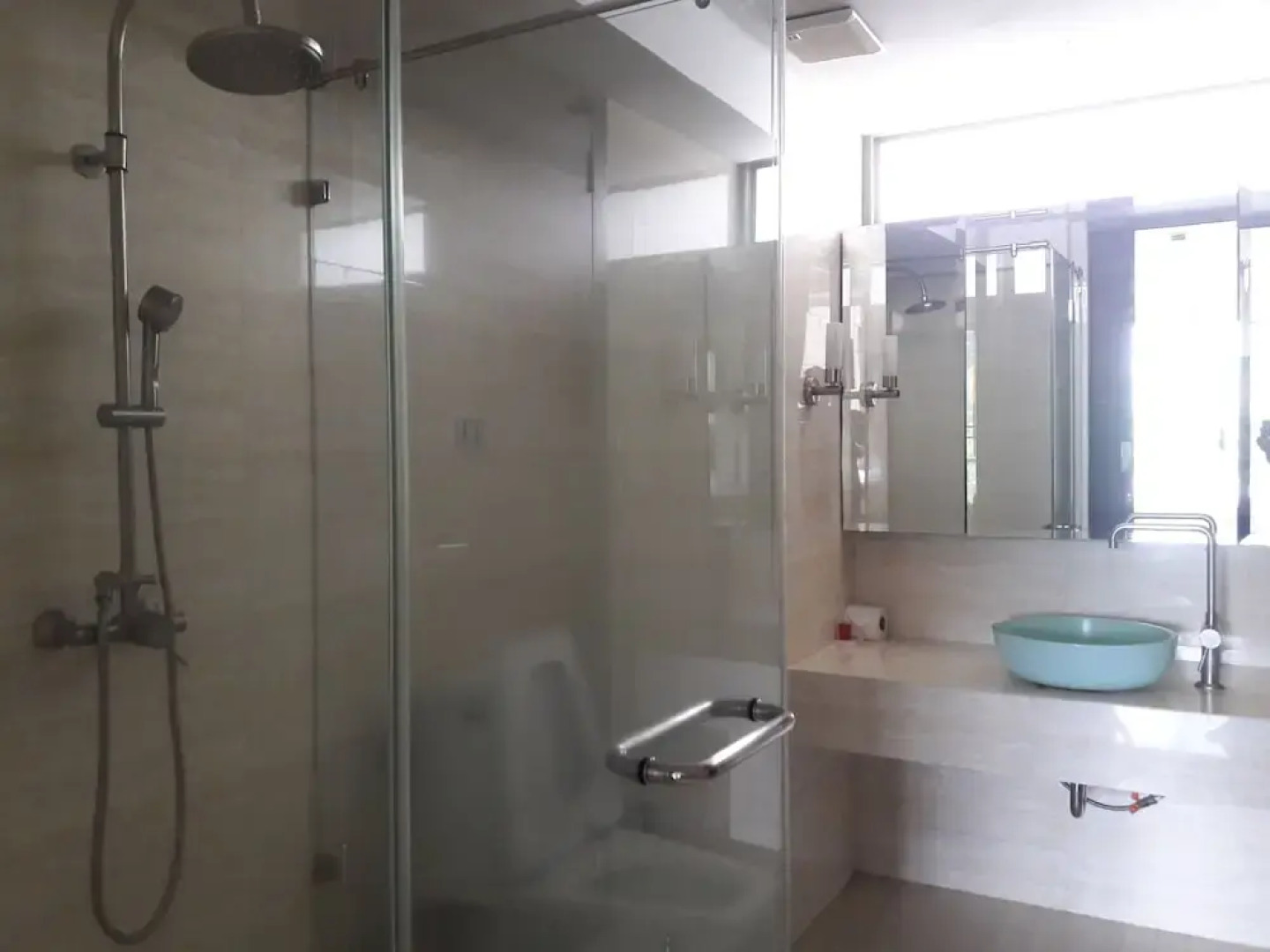 The Green Golf Residence Condominium