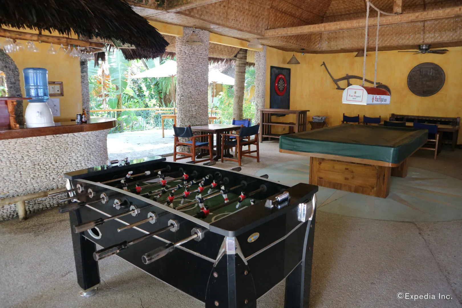 Coco Grove Beach Resort